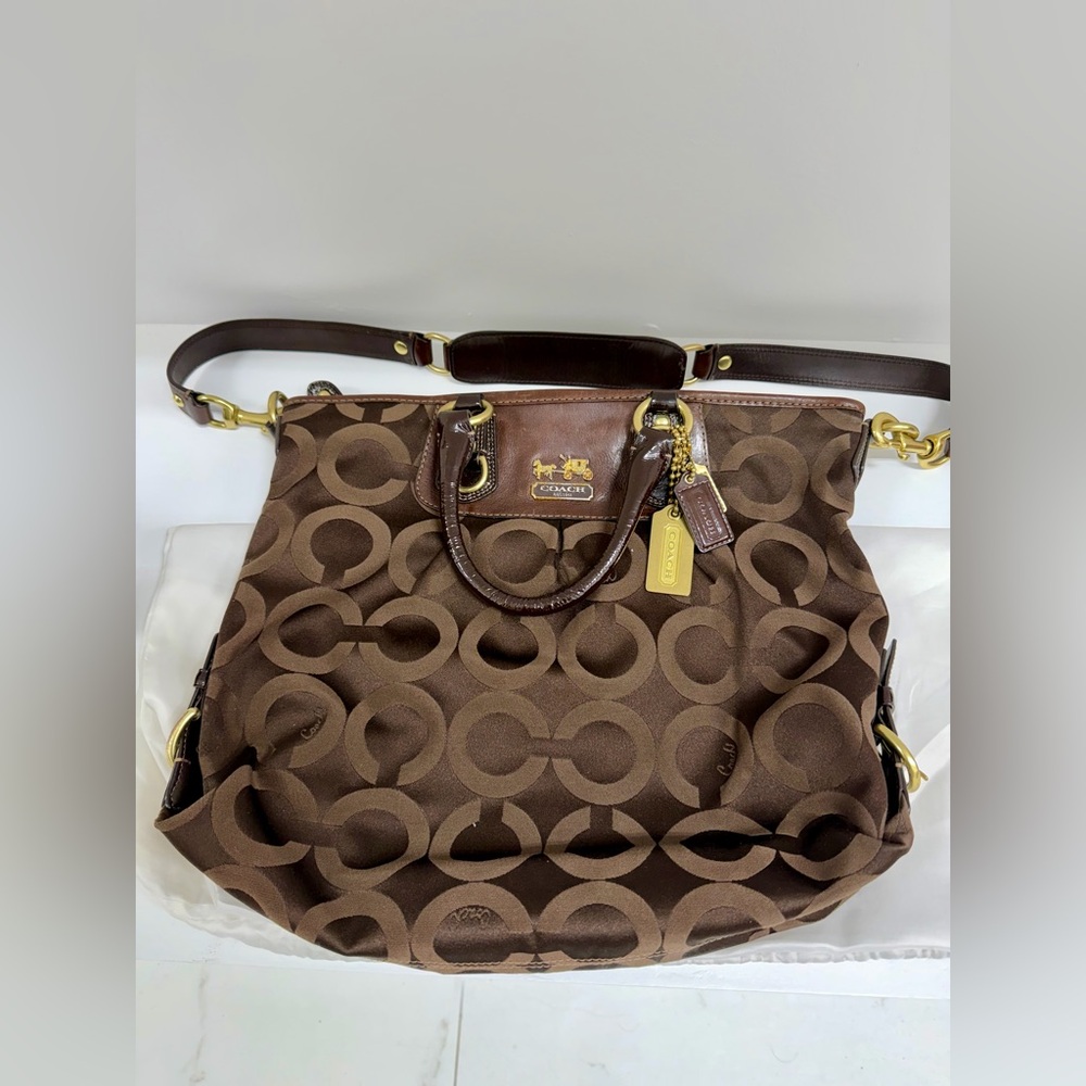 Authentic Coach Brown Signature Canvas Tote Bag - Classic Coach Handbag - Picture 4 of 9